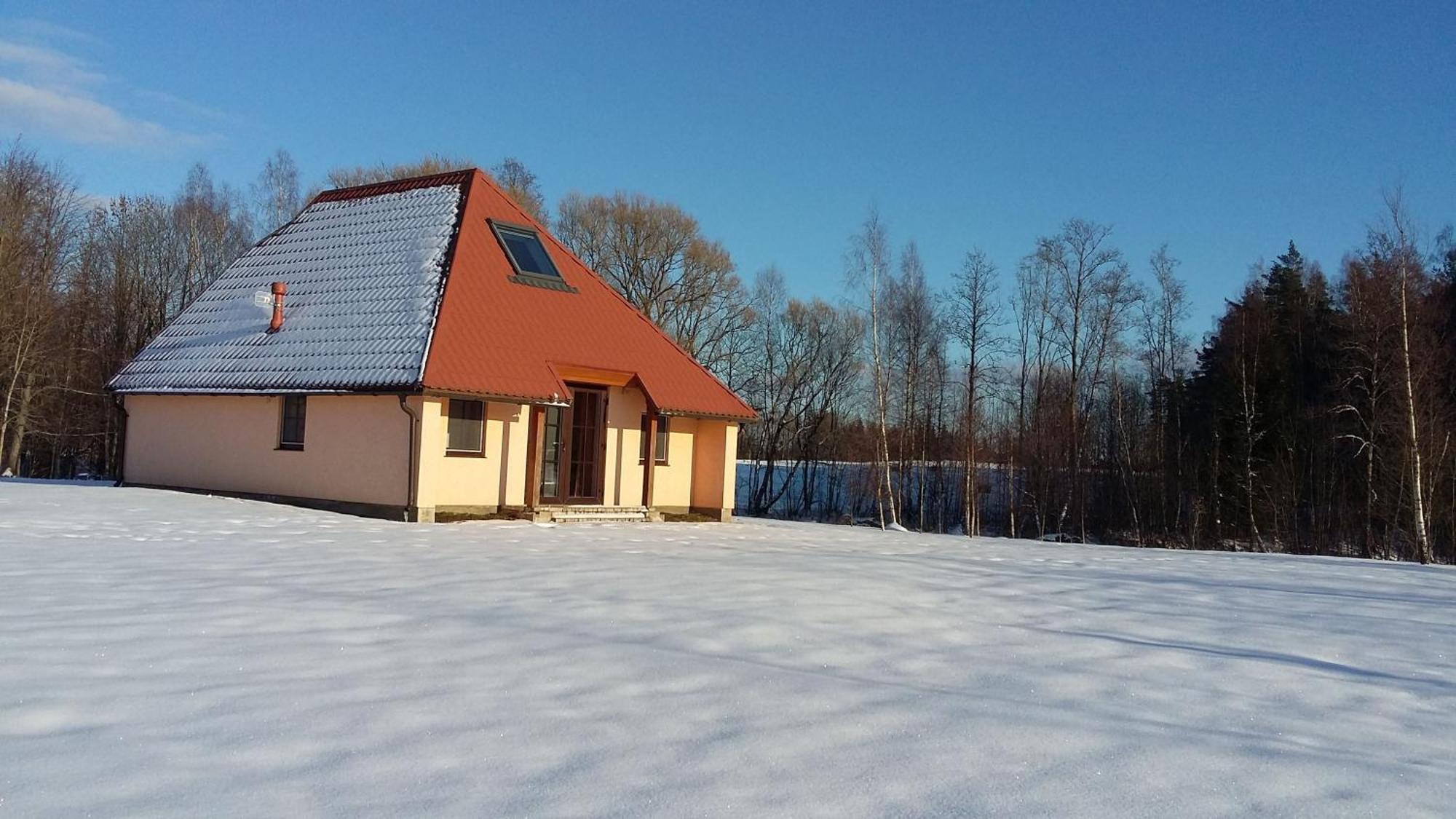 Ferienhaus Fuchsbau In Waldnaehe Villa Kuldiga Exterior photo